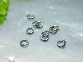 SS Small Circle--4x0.5mm---10pcs Pirce