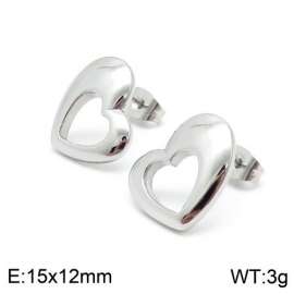 Off-price Earring