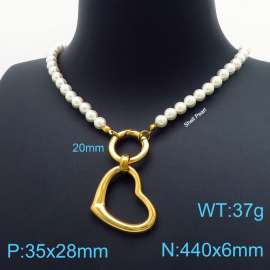 Shell Pearl Necklaces