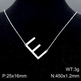 Steel colored stainless steel O-chain letter E necklace