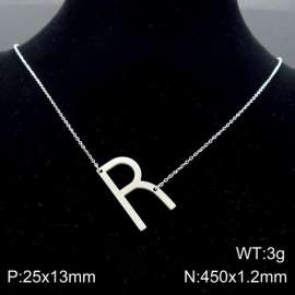 Steel colored stainless steel O-chain letter R necklace