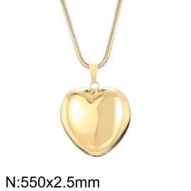Stainless steel heart shaped pendant necklace