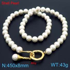 Fashionable French Gold Note Buckle Shell Pearl Women's Necklace