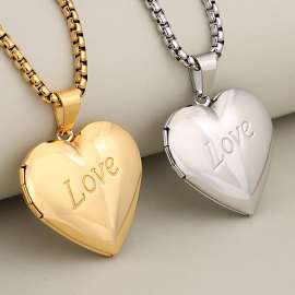 Stainless steel openable heart-shaped LOVE letter photo box pendant