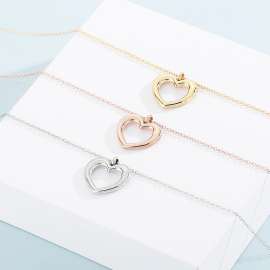 Sweet and simple hollow out heart-shaped collarbone chain stainless steel bracelet