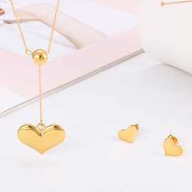 Vacuum-plated stainless steel heart-shaped pendant necklace set